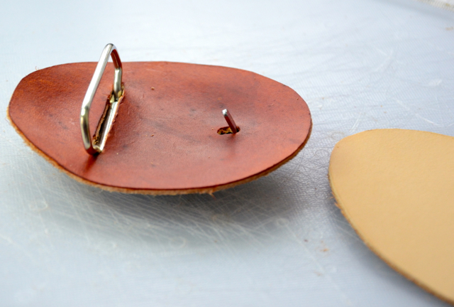gluing a leather belt buckle